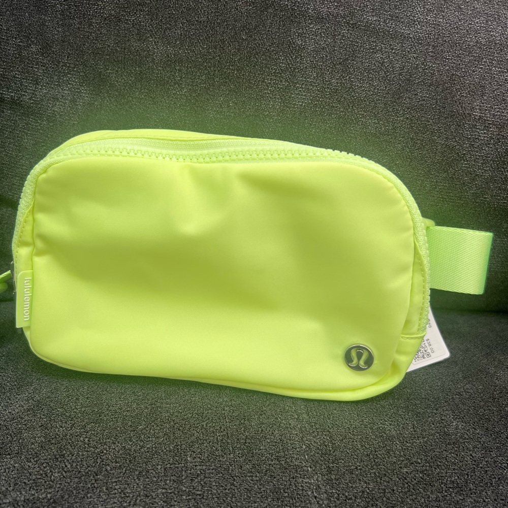 Lululemon Athletica Neon Green Crossbody Bag - Picture 3 of 4